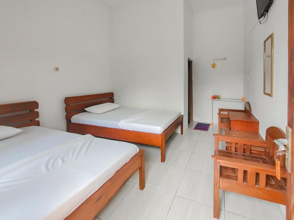 Reddoorz Near Pamugaran Beach パンガンダラン エクステリア 写真